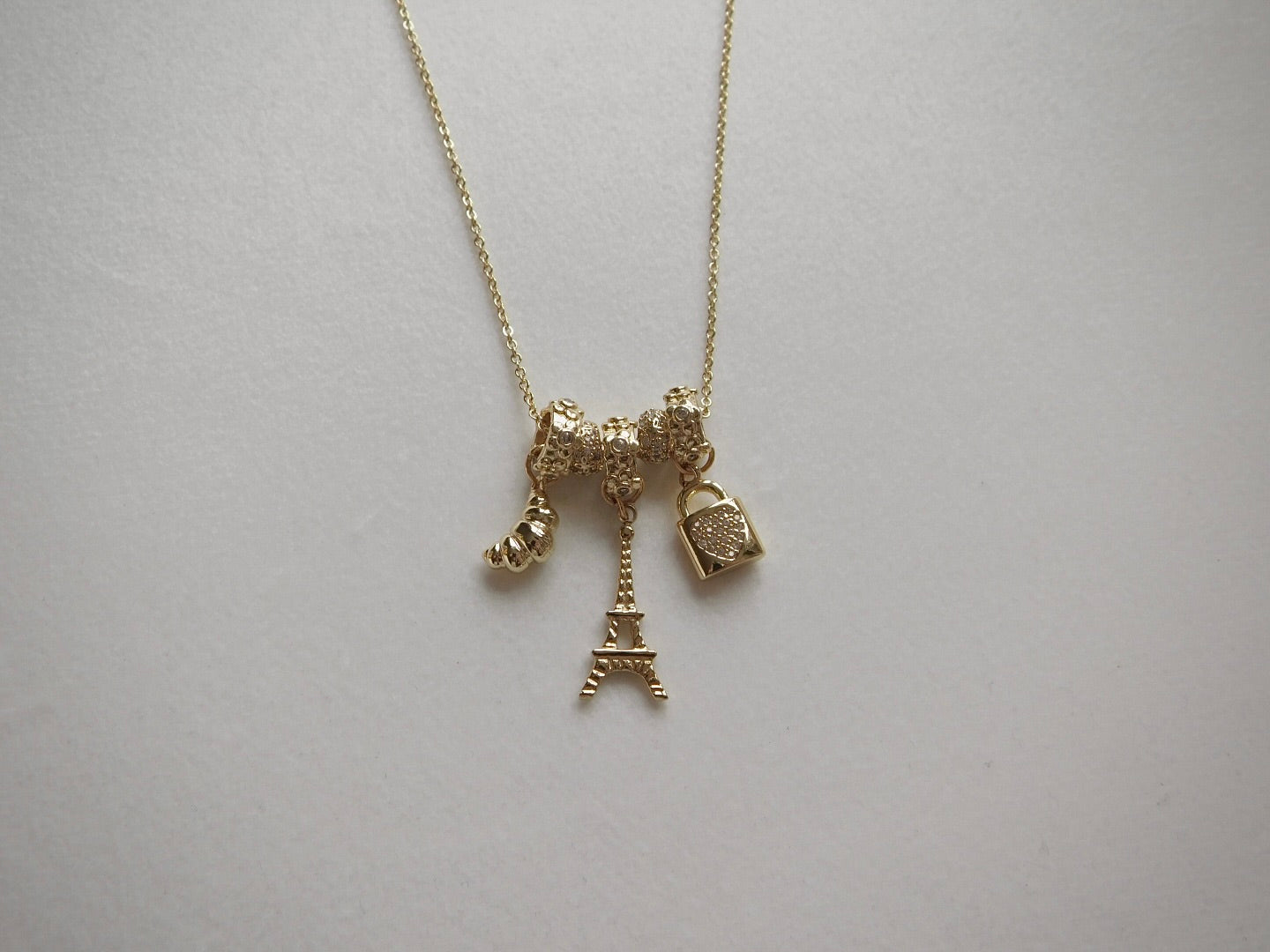 Á Paris Necklace